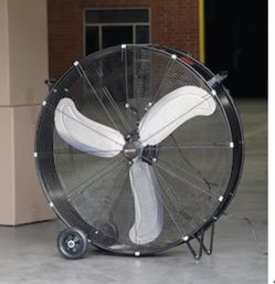 10 x Utilitech 36-in High Velocity Indoor Industrial Fan