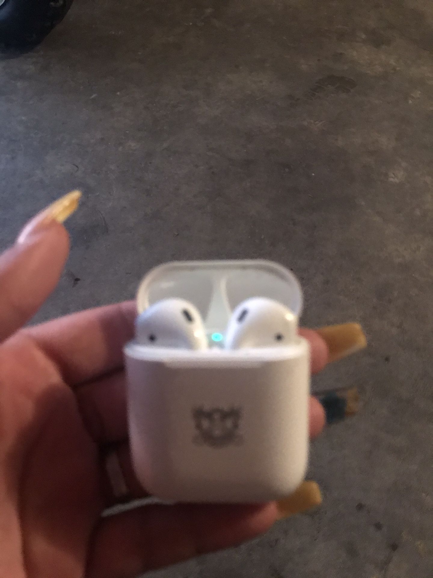 Air pods generation 2