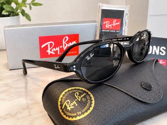 New RayBans - Box, Pouch Cloth All Included