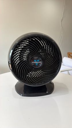 Vornado Tabletop Air Circulator Fan