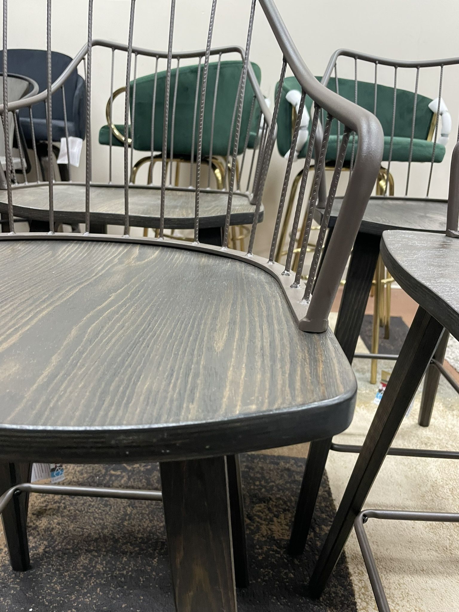(4) Counter Stool in Dark Walnut Wood and Brown Metal