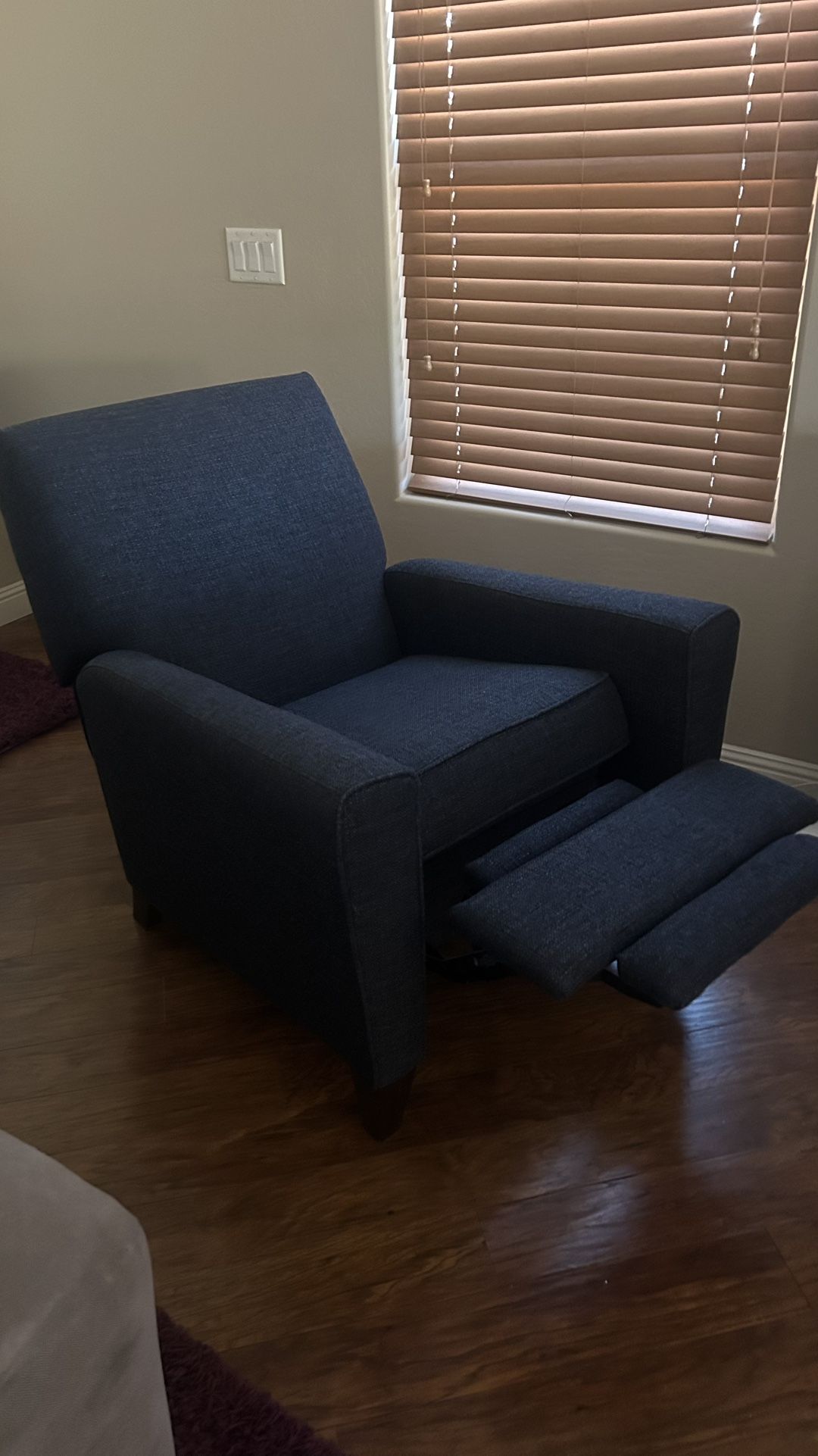 Living Room Chairs