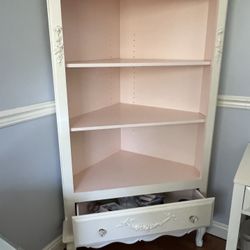 AFK Corner Shelf Unit $300 / $150 White Desk And Chair Originally $6000 Must Go Asap 