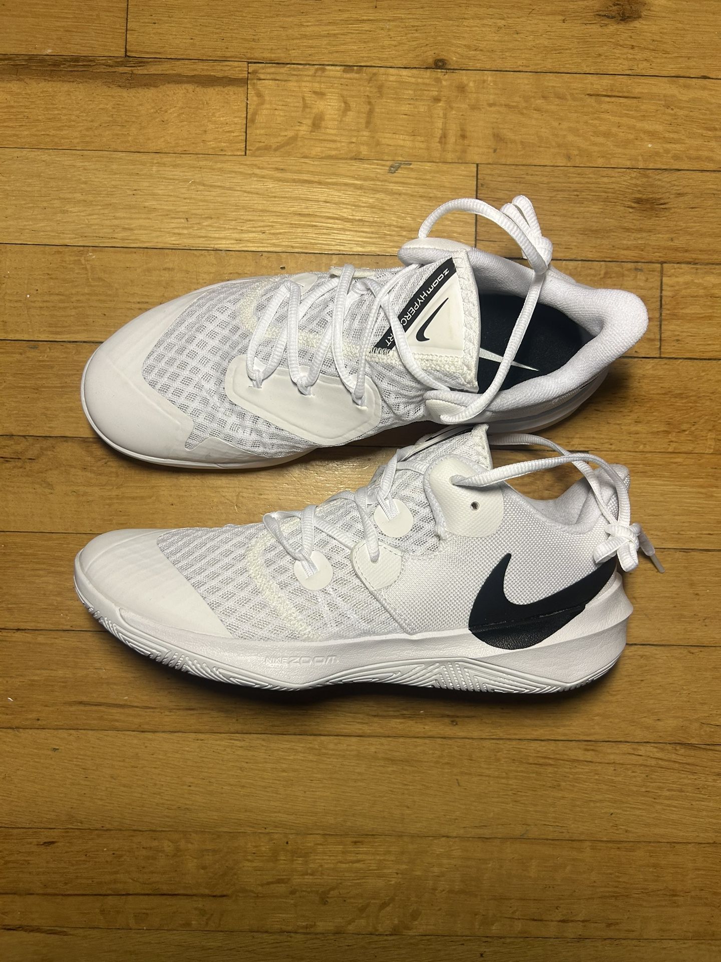 Nike Hyperspeed Court Volleyball Shoes