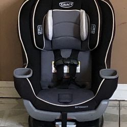 LIKE NEW GRACO EXTENDED 2FIT CONVERTIBLE CAR SEAT!!!!