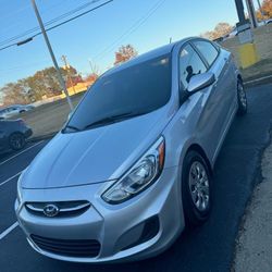 2016 Hyundai Accent