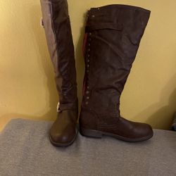Women’s Boots