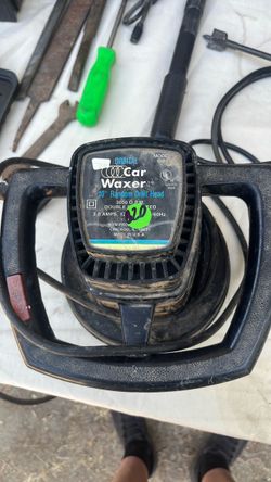 Car waxer