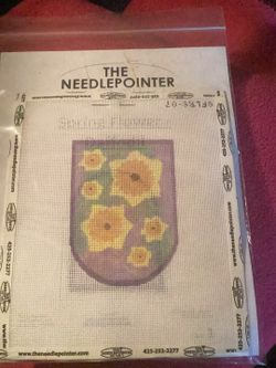 Needlepoint Hand Pained Spring Flower Canvas & Threads & Pattern 