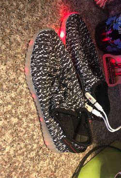 Light up shoes, youth 6.5 boys/girls black/white