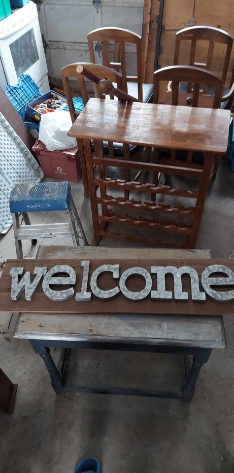 Wood Welcome Sign