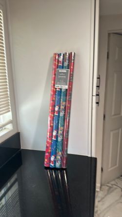Hallmark Christmas Gift wrapping Paper