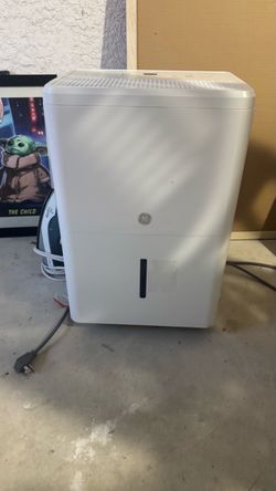 GE Dehumidifier White