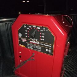 Lincoln Electric AC 225 ARC WELDER