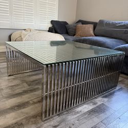Big coffee table stainless steel and glass (modway)