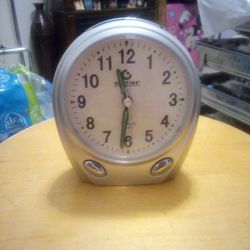 On Time Talking Atomic Alarm Clock