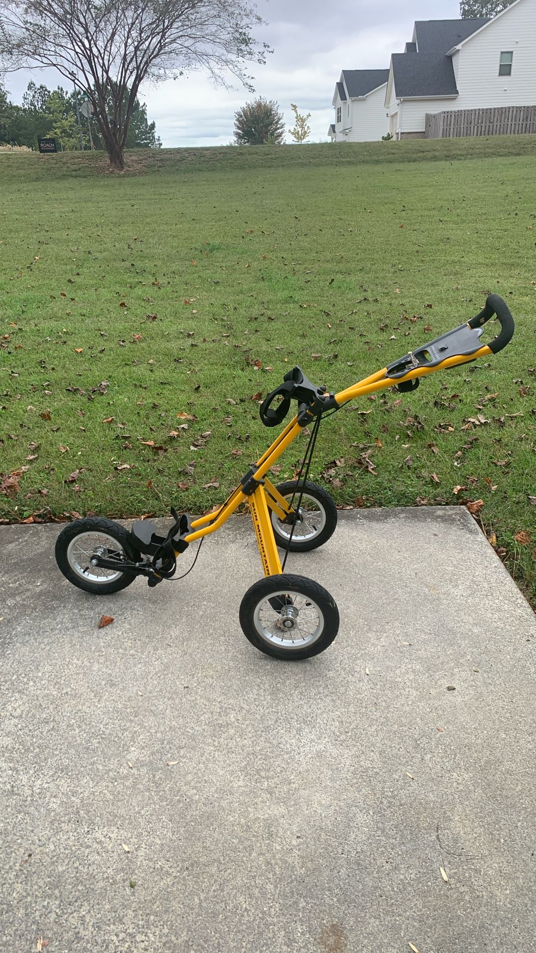 Sun Mountain Golf Caddy