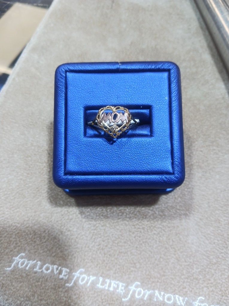 Beautiful Mom Ring