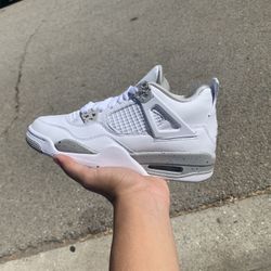 Air Jordan 4 Tech White Size 4.5Y