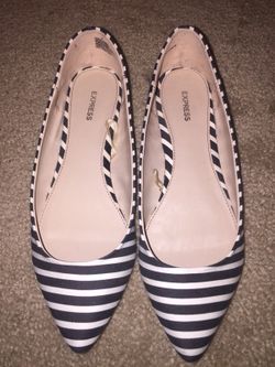 Express Women’s Flats Size 7