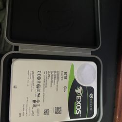 Seagate 10TB Helium HDD