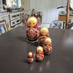 Vintage Matryoshka Russian Nesting Dolls 5 PC Hand-painted On Wood Sizes From 1.75" To 7.5"