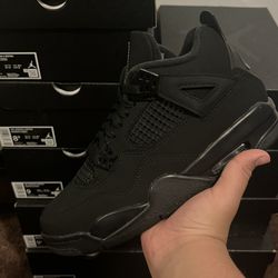 Jordan 4 Black Cat