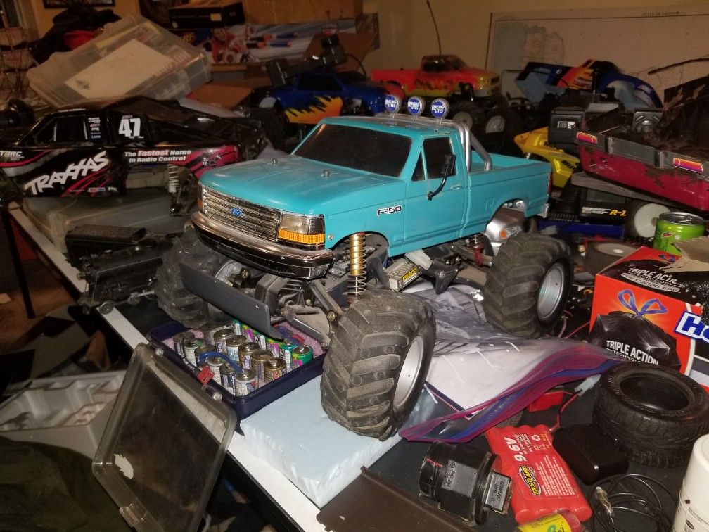 Tamiya King Blackfoot RC truck