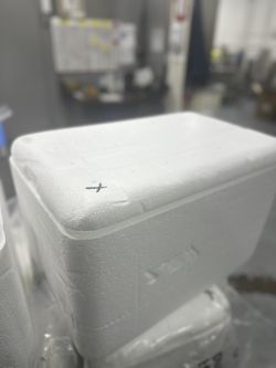 Insulated Foam Cooler 19 " x 12 " x 11" Thick -