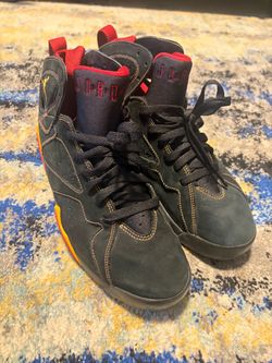 Air Jordan 7 High-Top Sneakers - Citrus