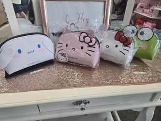 Hello Kitty Cosmetic Bag