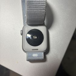 Apple Watch SE Sencond Generation 