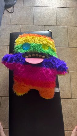 Rainbow Big Fugg 18 inch