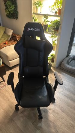 Gaming chair