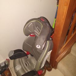 Graco Nautilus Car Seat Like New