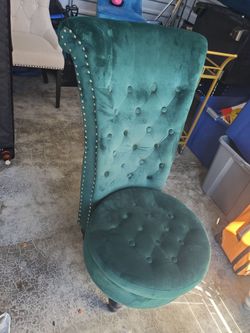 Teal Velvet Tufted High-Back Accent Chair