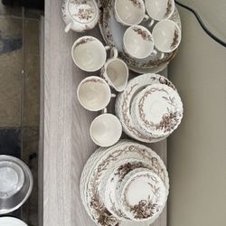 Large Set Of Dinner Transferware By A J Wilkinson, England, Cliff Harvest Poppies Brown