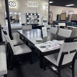 Dining Table  Set. 🚚WE DELIVER🚚