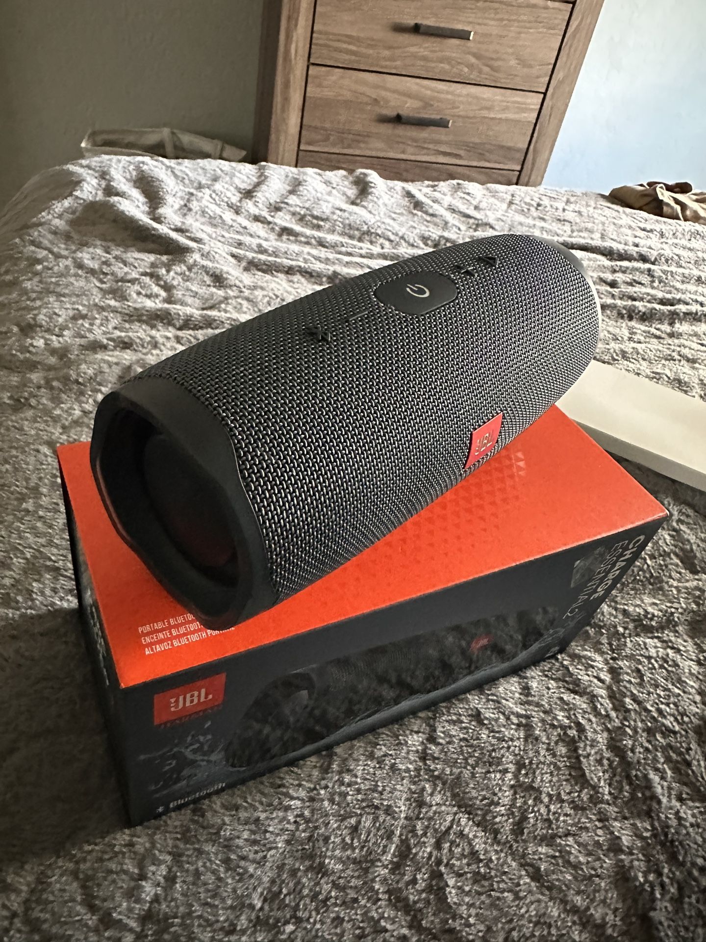 Jbl Charge Essential 2 Used Once 