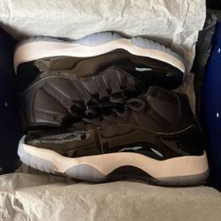 Jordan 11 Space Jams 8.5 Mens 