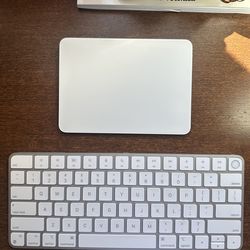Apple Magic TrackPad + Touch ID Keyboard (Lightning port)