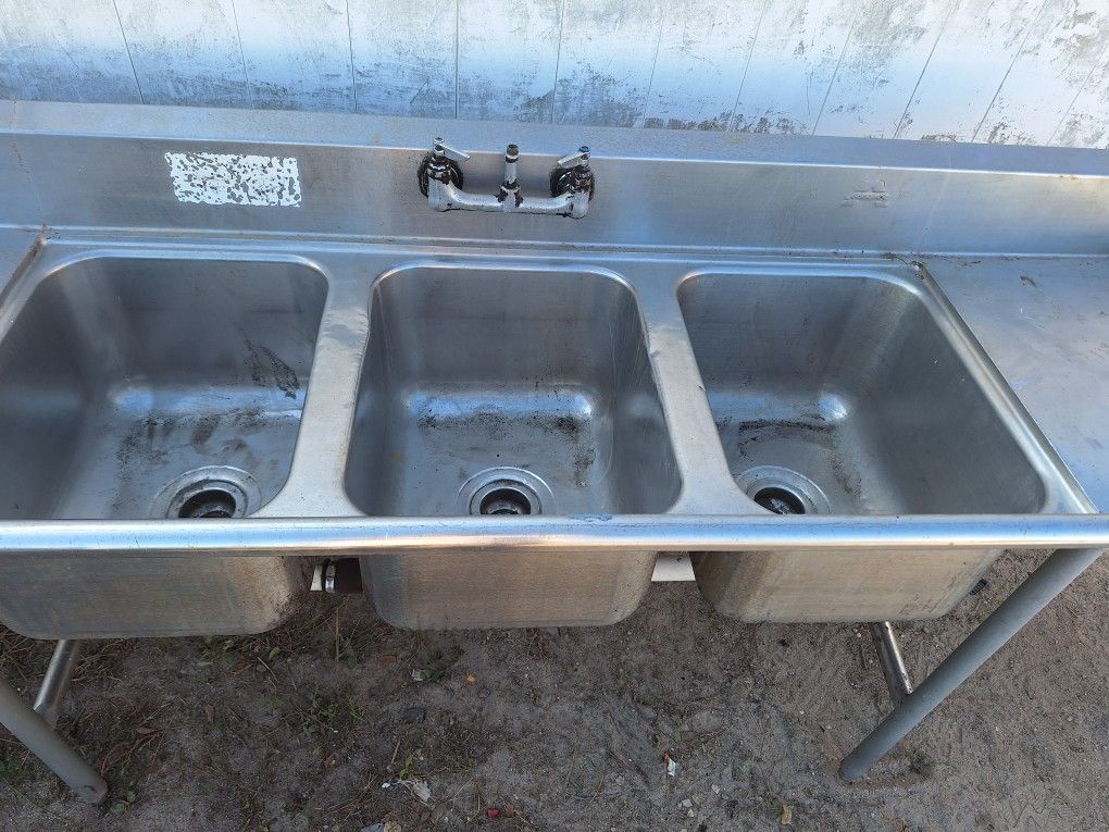 Stainless Steel 3 Bay Sink Commercial