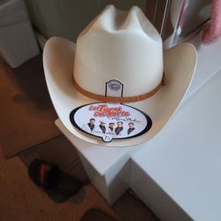 Sombrero Larry Mahan  30X