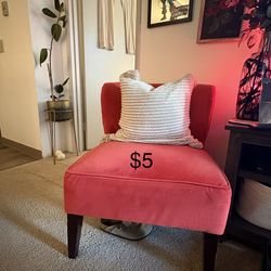 PENDNG SALE Red ChairI