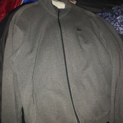 Hoodies/Wind Breaker/Light Jacket