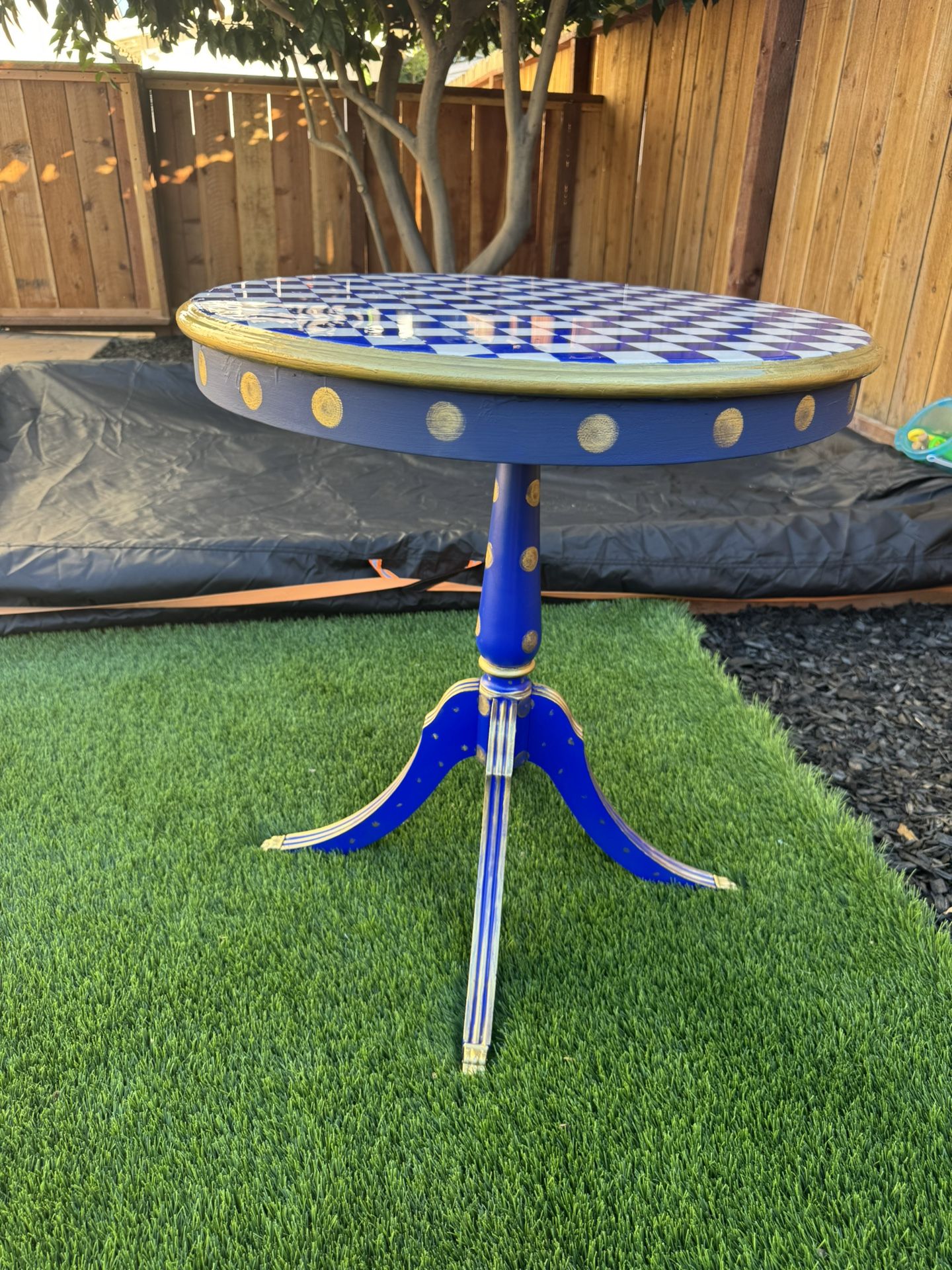 Coffee table/end table