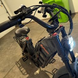 Electric bike for sale. Only one fault, the belt is broken. Price