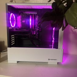Selling This Gaming Pc AMD Ryzen 7 8700f 16GB Memory AMD Radeon RX 7000 8GB 1TB SSD