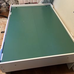 Kids Play Table 