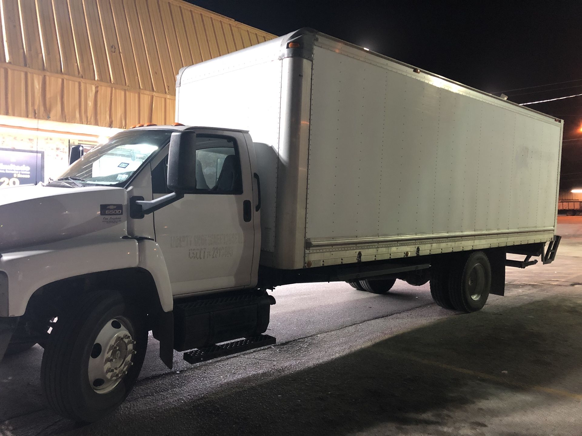26 ft box truck for Sale in Dallas, TX OfferUp